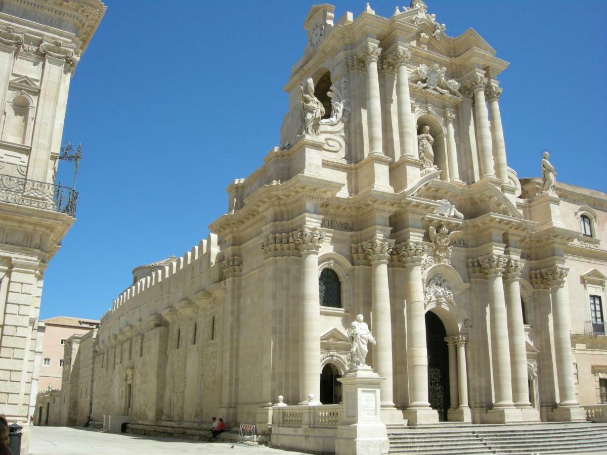 Syracuseapartments Il Piave Di Siracusa Appartamento Per 6 Persone Vicino Ad Ortigia A 200M Dal Mare Kültér fotó